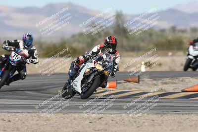 media/Dec-04-2025-Racers Edge (Thu) [[5ebc9f124d]]/3-B Group/2-Session 1 (Turn 4 Entry)/